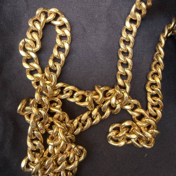 Rare Chanel 23P Mini Flap Black Calfskin Distressed Gold Cruise 2023 Microchip - Picture 16 of 16